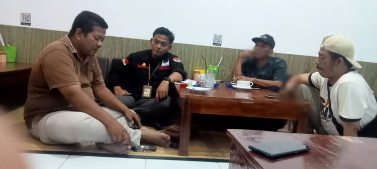 CuplikCom-Ketua-DPD-Iwo-Indonesia-Lamsel-Hari-Prasetyo-Wibowo-Gelar-Zoom-Meting -03022023020206-IMG-20230203-WA0000.jpg